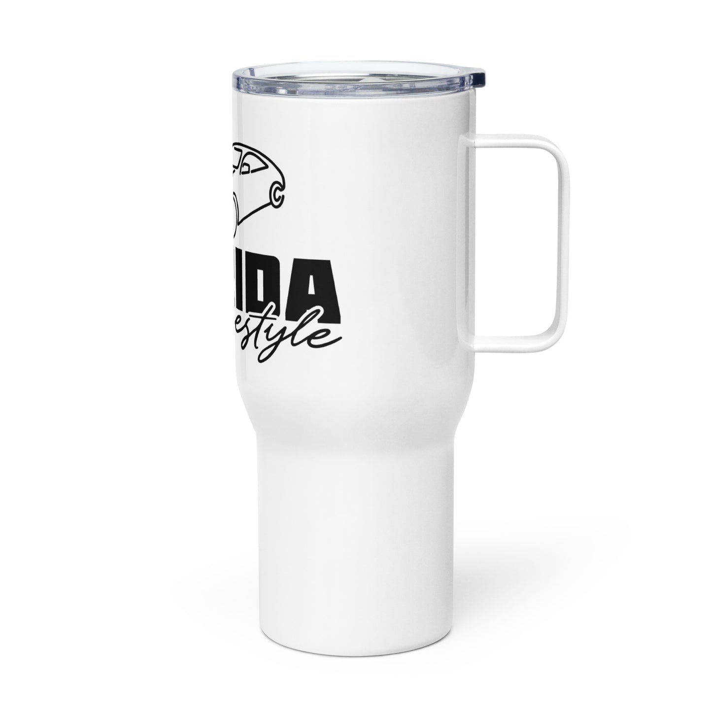 Travel mug with a handle